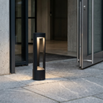 Modern Triangular 3-Column LED Bollard Light – Anthracite Dark Grey - Image 2