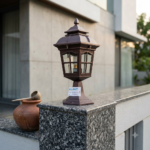 Antique Bronze Outdoor Gate Pillar Light with Windowpane Grid – Die-Cast Aluminum (E27) - Image 2